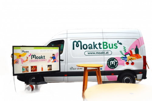 Moakt Bus